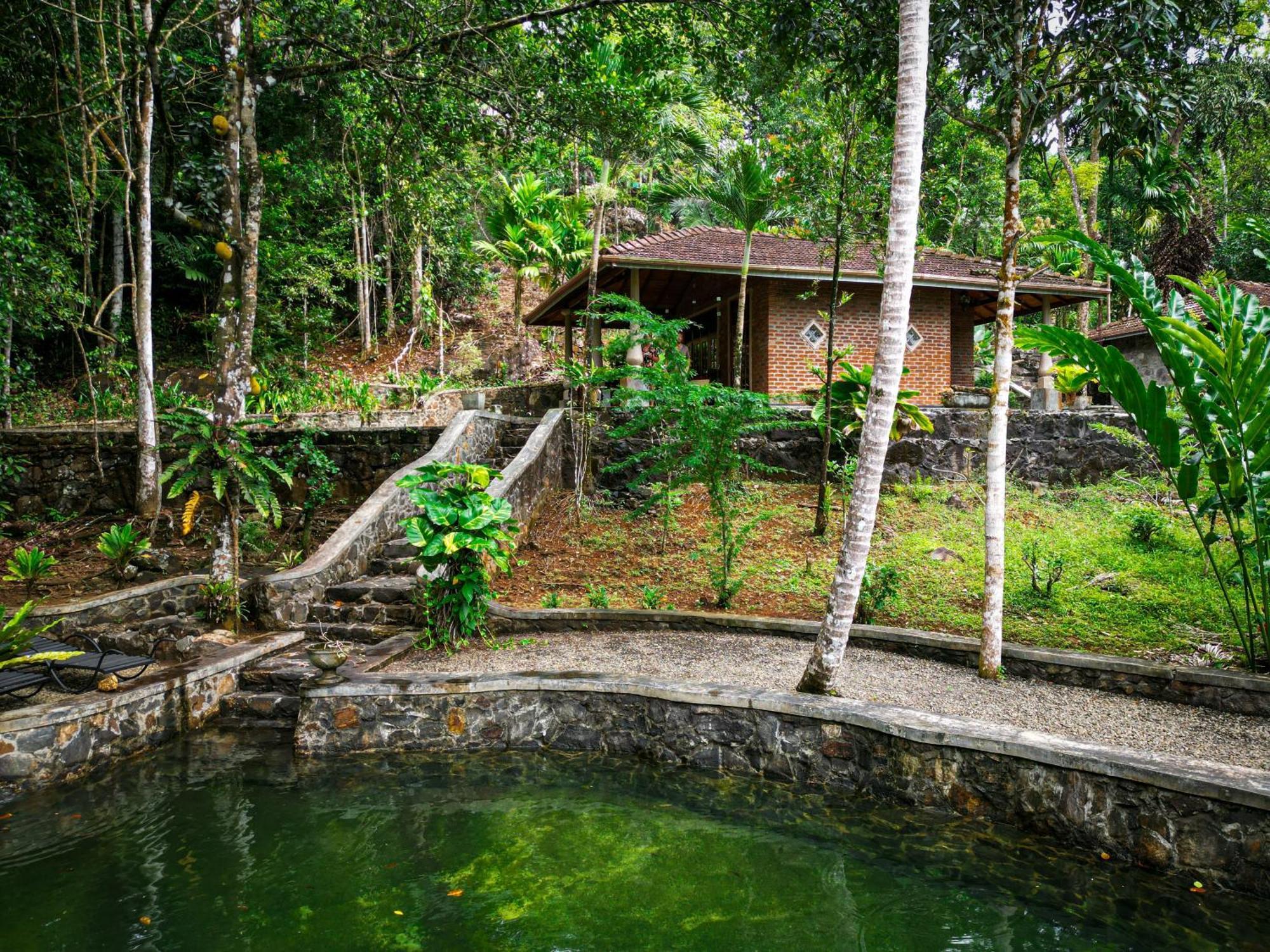Singharaja Garden Agro Eco Lodge Pelawatta  Exteriör bild