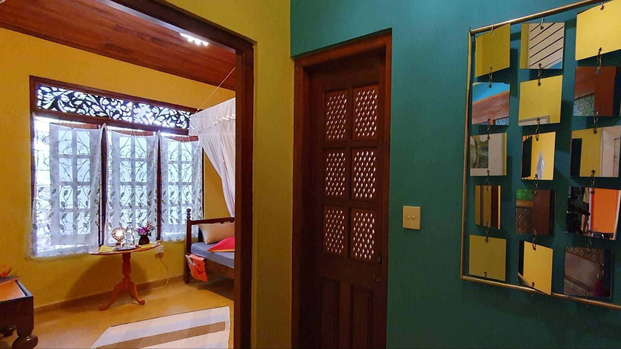Singharaja Garden Agro Eco Lodge Pelawatta  Rum bild